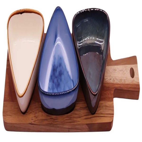 3 triangle cermaic bowl with reactive glaze,9x9x9xH3.5 1 acacia wood tray 34x9.5