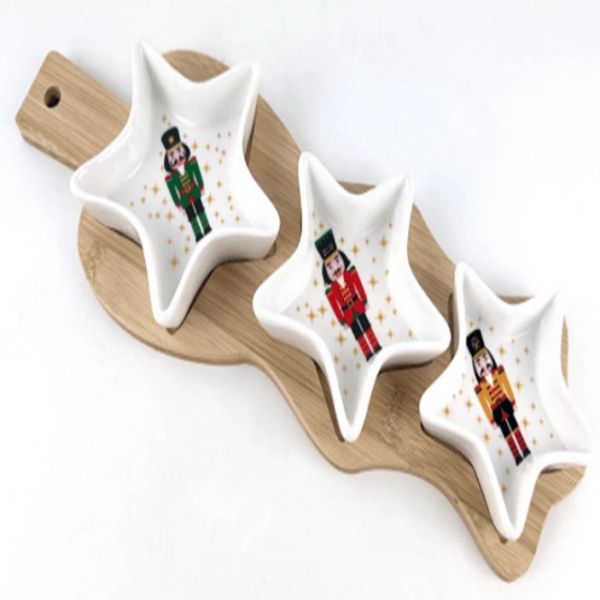 Appetizer dishes with bamboo tray-start shape-3