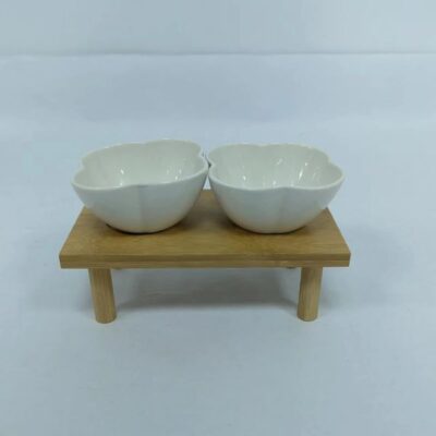 Set of tapas set with bamboo stand