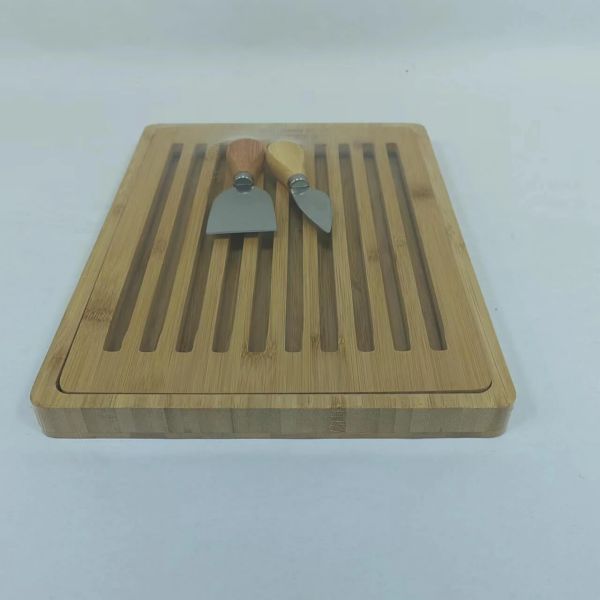 bamboo cheese and crackers tray-1 bamboo cheese and crackers tray-1