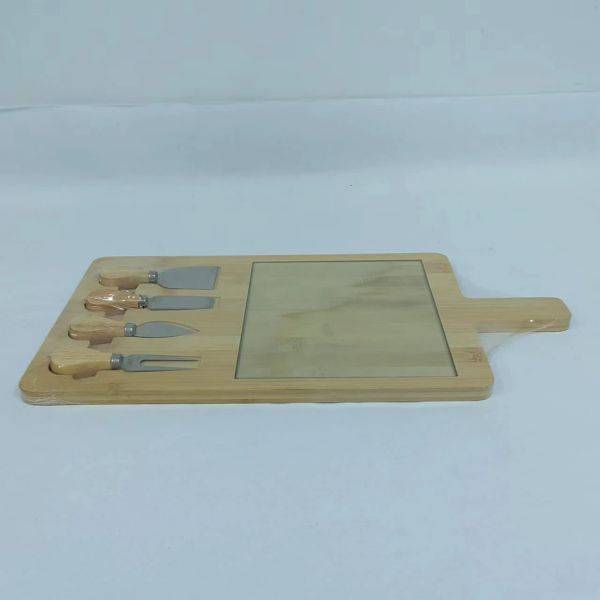 cheese and crackers tray with knife-2 cheese and crackers tray with knife-2