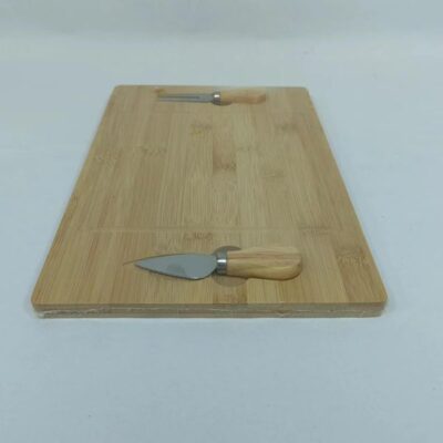 cheese and crackers tray with knife-1