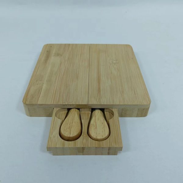 cheese and crackers tray with knife-3 cheese and crackers tray with knife-3
